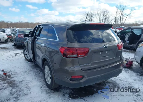 2019 Kia Sorento 2.4L Lx z USA, uszkodzony, nr VIN 5XYPG4A32KG561789